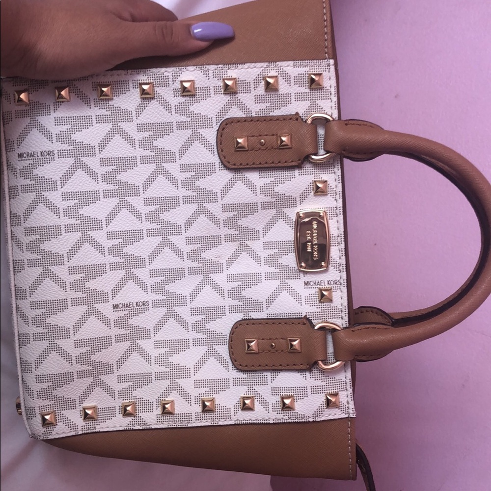 Authentic Mk logo purse 👜 new without tags